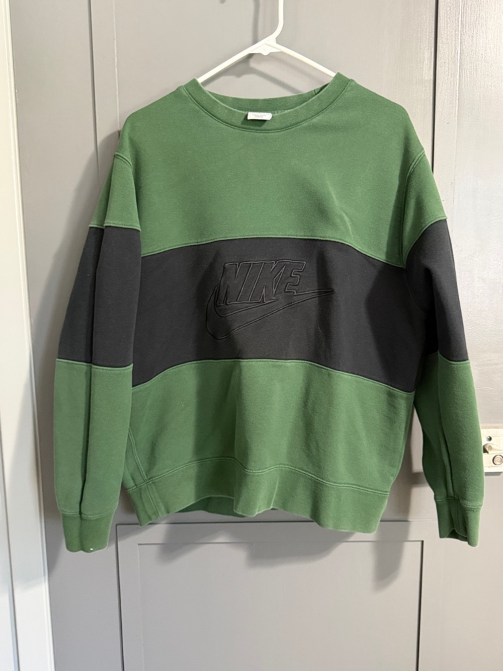 Nike Green and Black Colorblock Crewneck Sweatshirt
